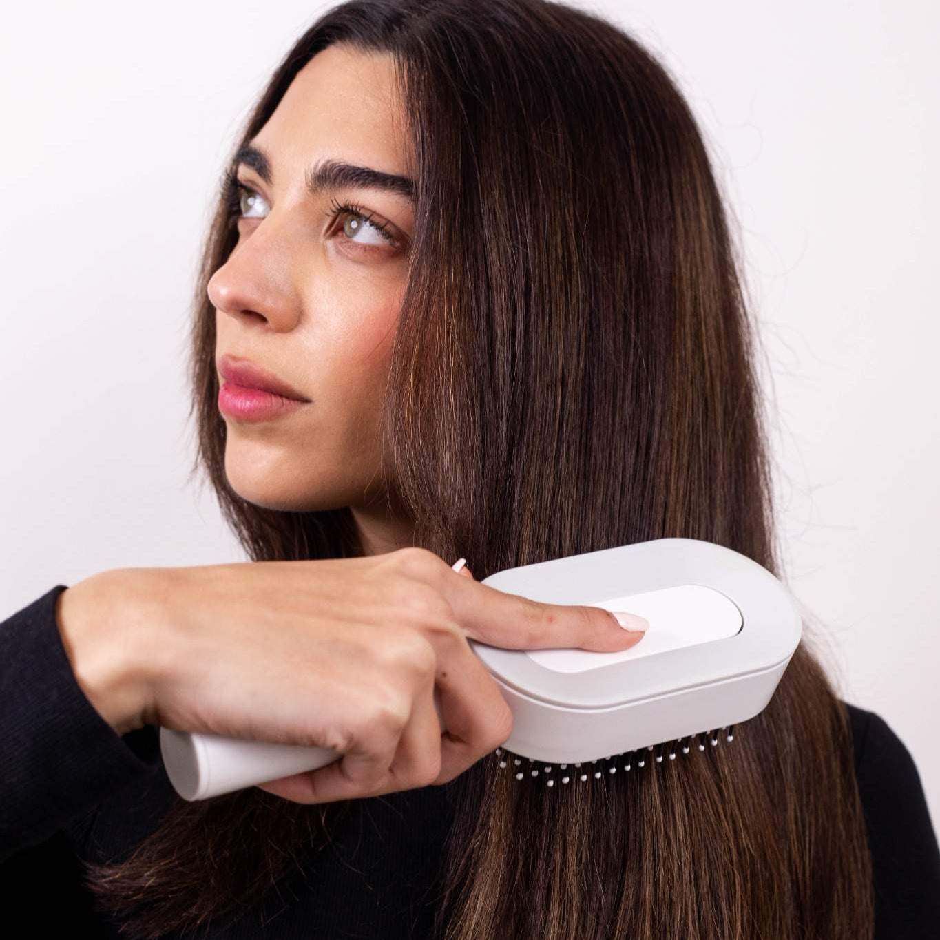 Nasmati™ Self-Cleaning Hair Brush